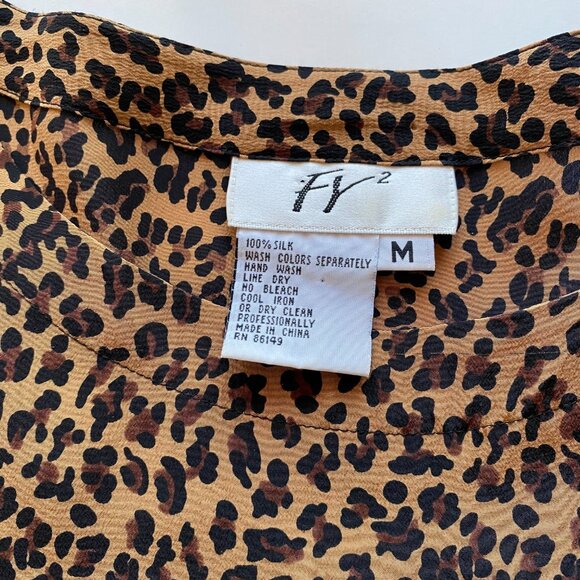 FV² 100% Silk Leopard Print Blouse Women’s M Brown Black 3/4 Sleeve Top Y2K 90s - Picture 2 of 7